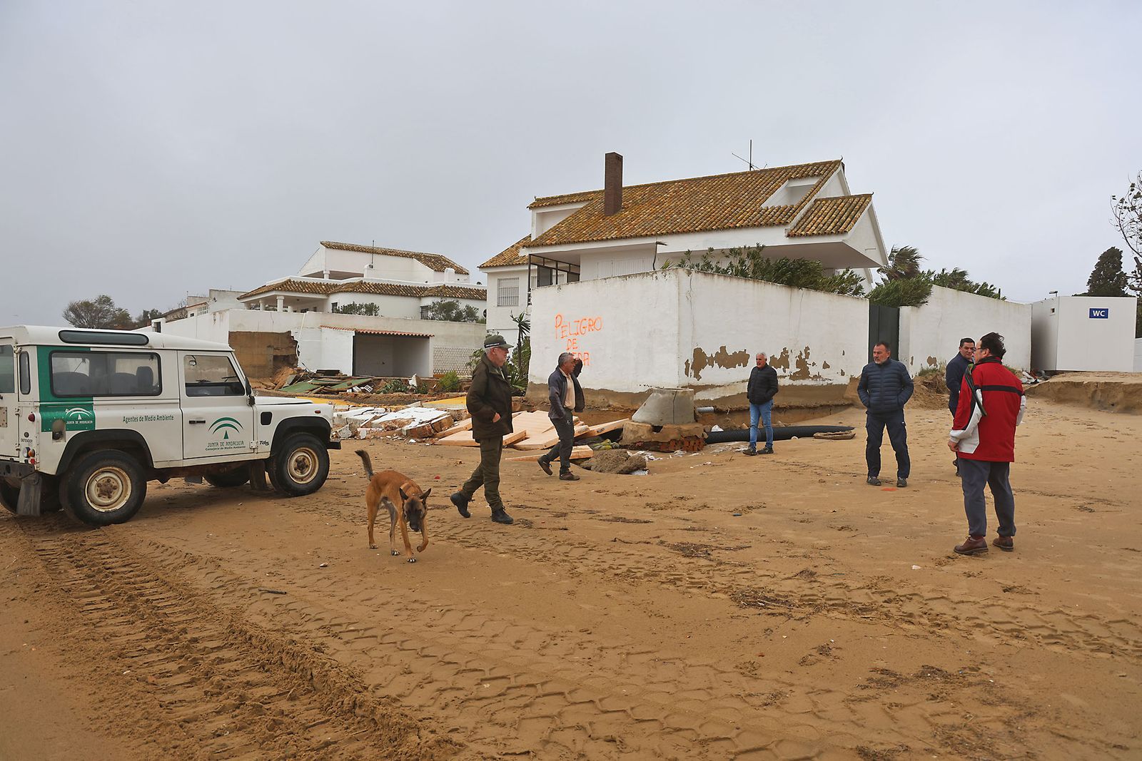 Las fotografías de los imponentes daños ocasionados por la borrasca Leonardo en El Portil