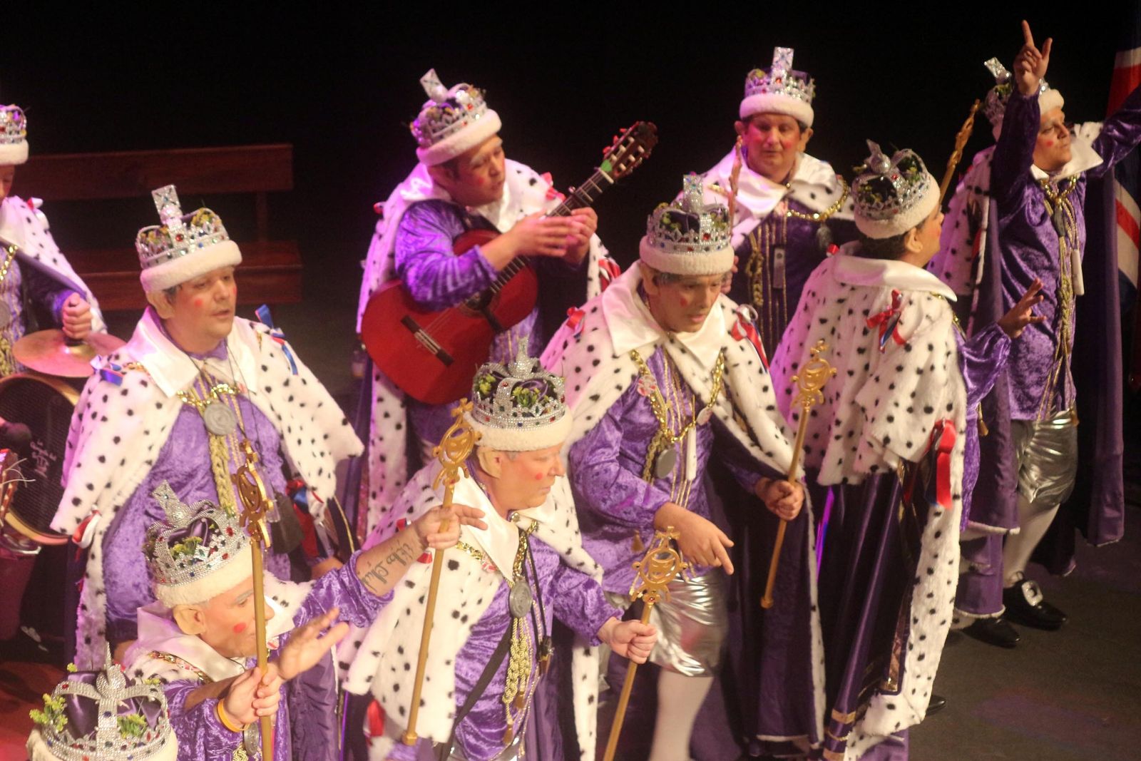 Chirigota de Puerto Real 'No he salido antes porque mi madre no me dejaba'