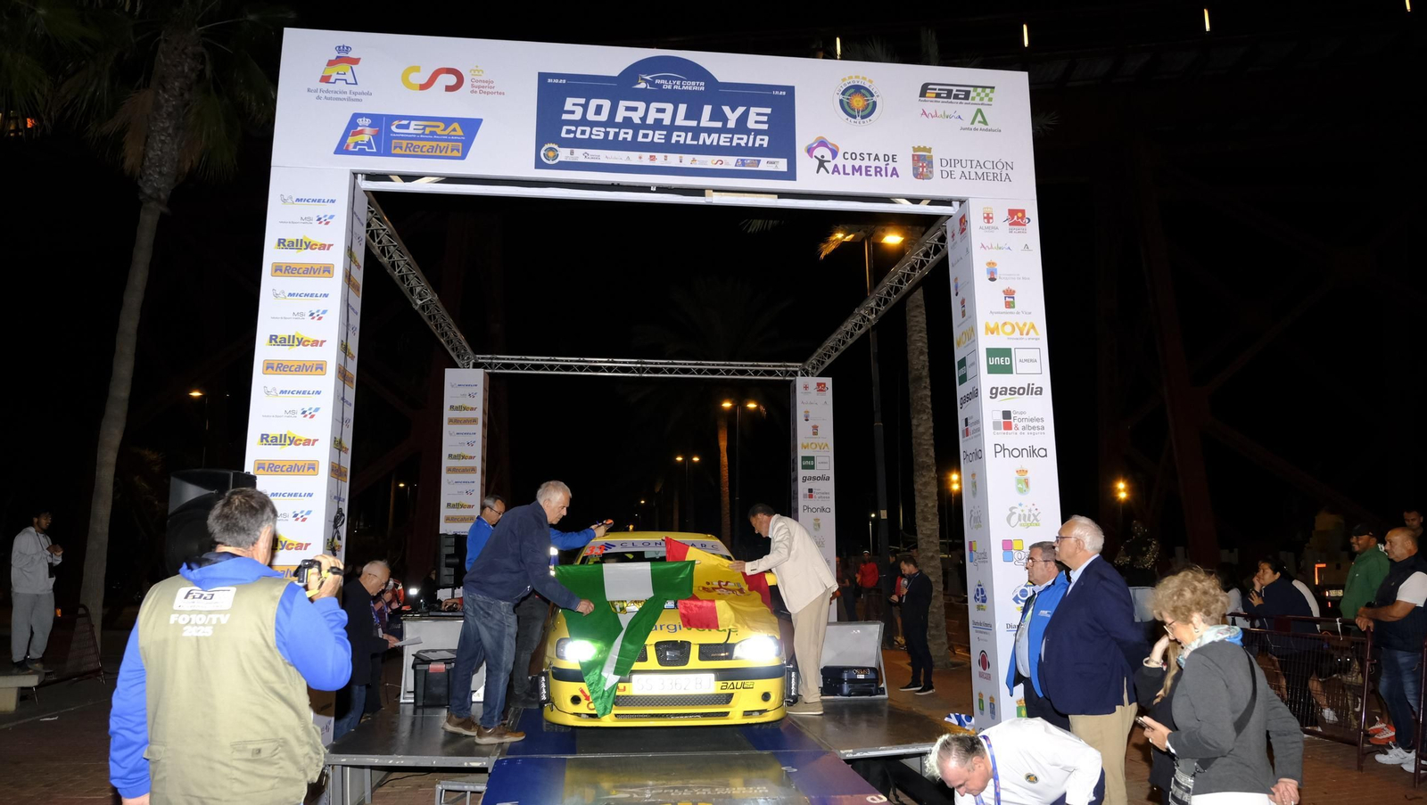La salida de la 50 edición del Rallye Costa de Almería, en imágenes