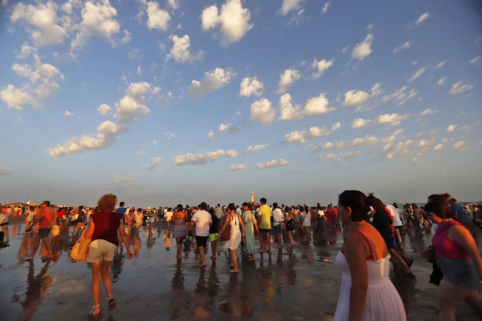 Las imágenes más destacadas del domingo 16 de julio en Huelva