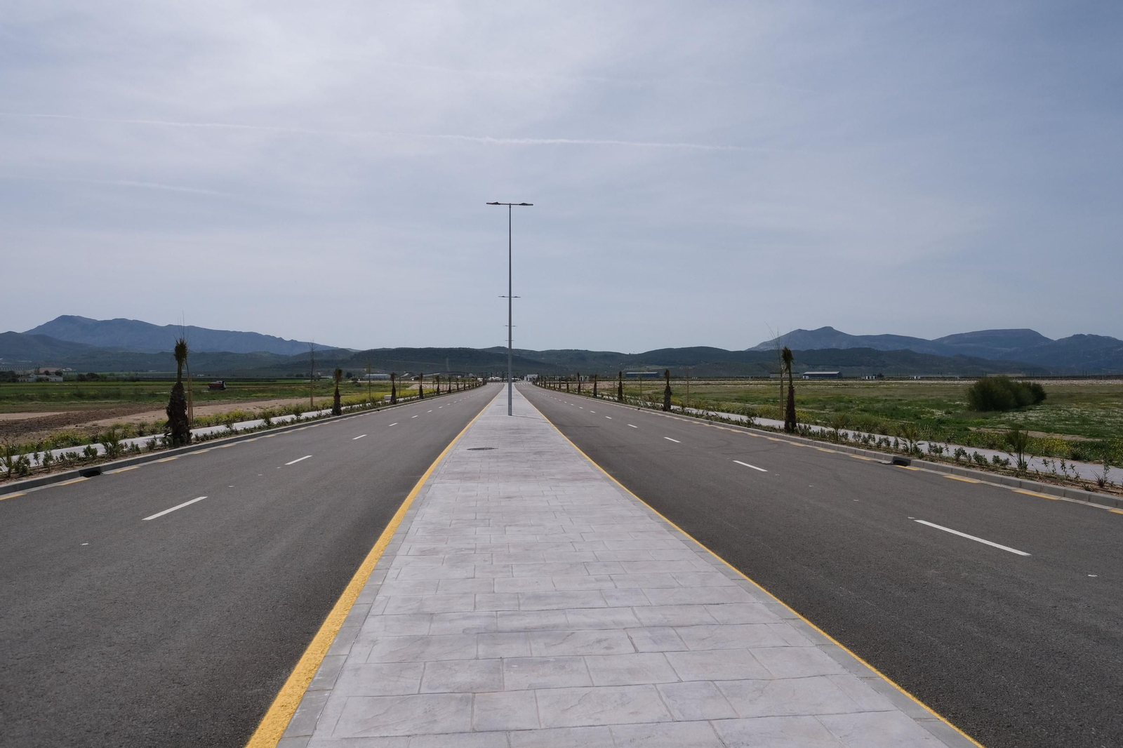 Antequera viene reclamado el desblamiento de esta carretera hasta el Puerto Seco.