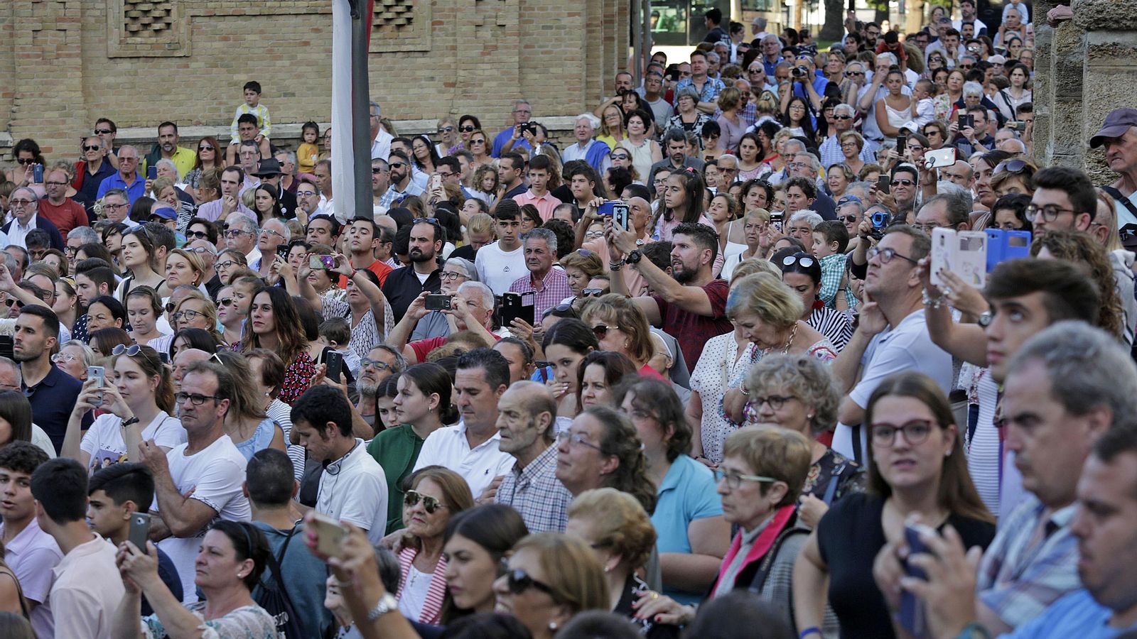 Salida procesional de la patrona de Cadiz