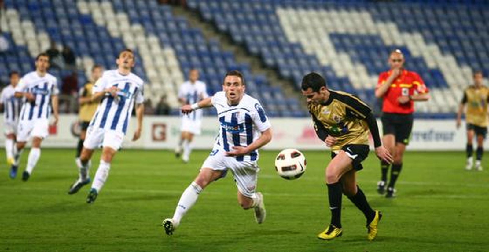 El Recreativo se atasca en casa ante la Ponferradina (1-1). / Alberto Rodríguez