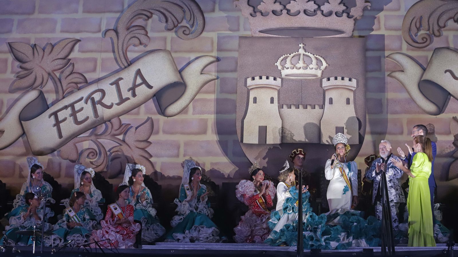 Fotos de la Coronación de las Reinas y Damas de la Feria de La Línea 2022