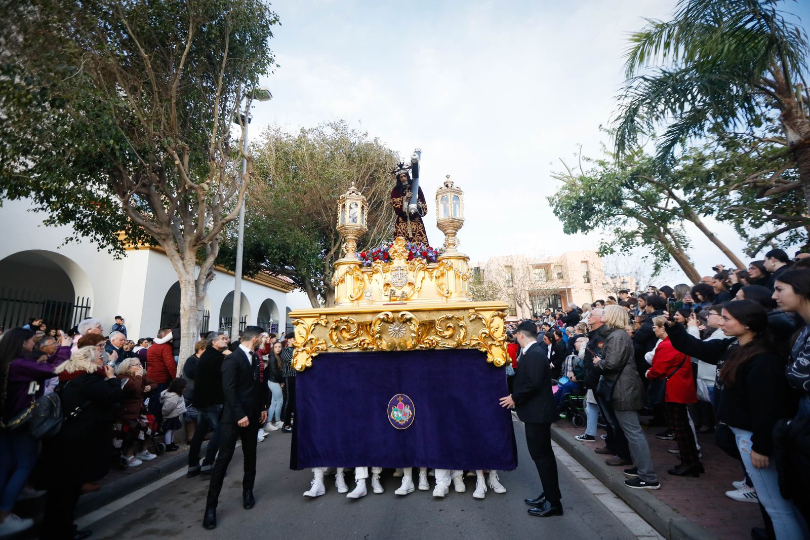 La procesión del Encuentro, en imágenes