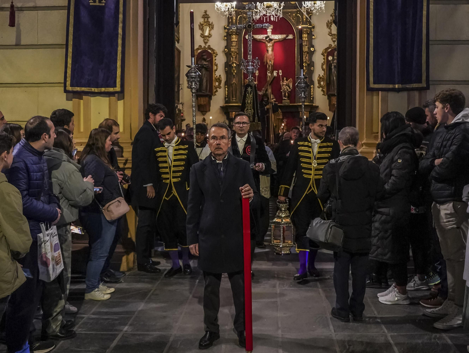 Vía crucis con la imagen del Nazareno de las Penas