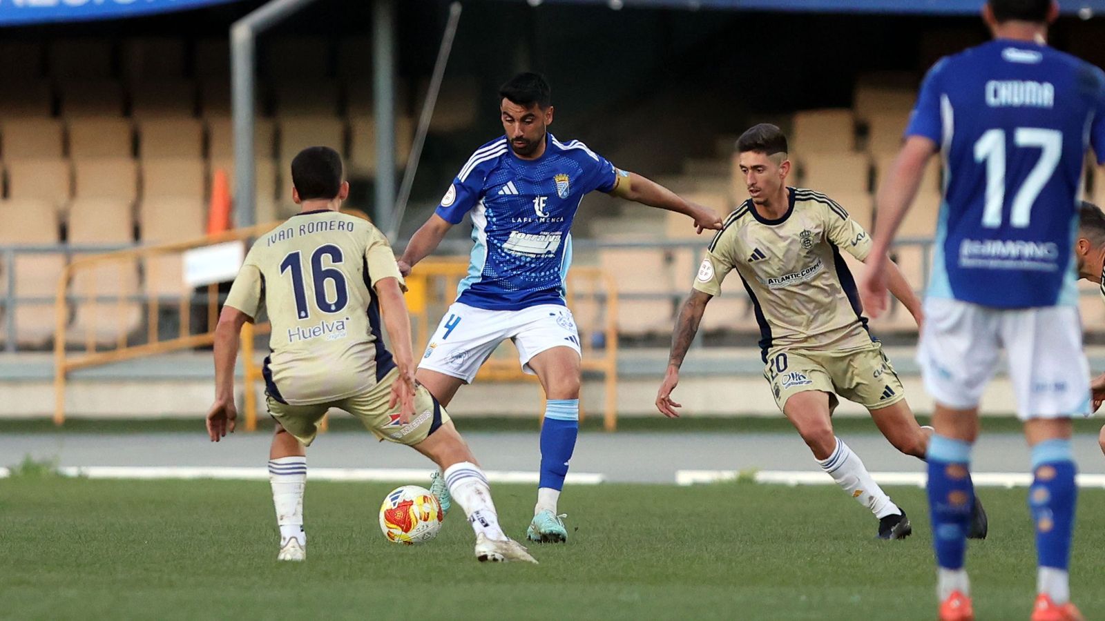 Imágenes del Xerez CD contra el Recreativo de Huelva en Chapín