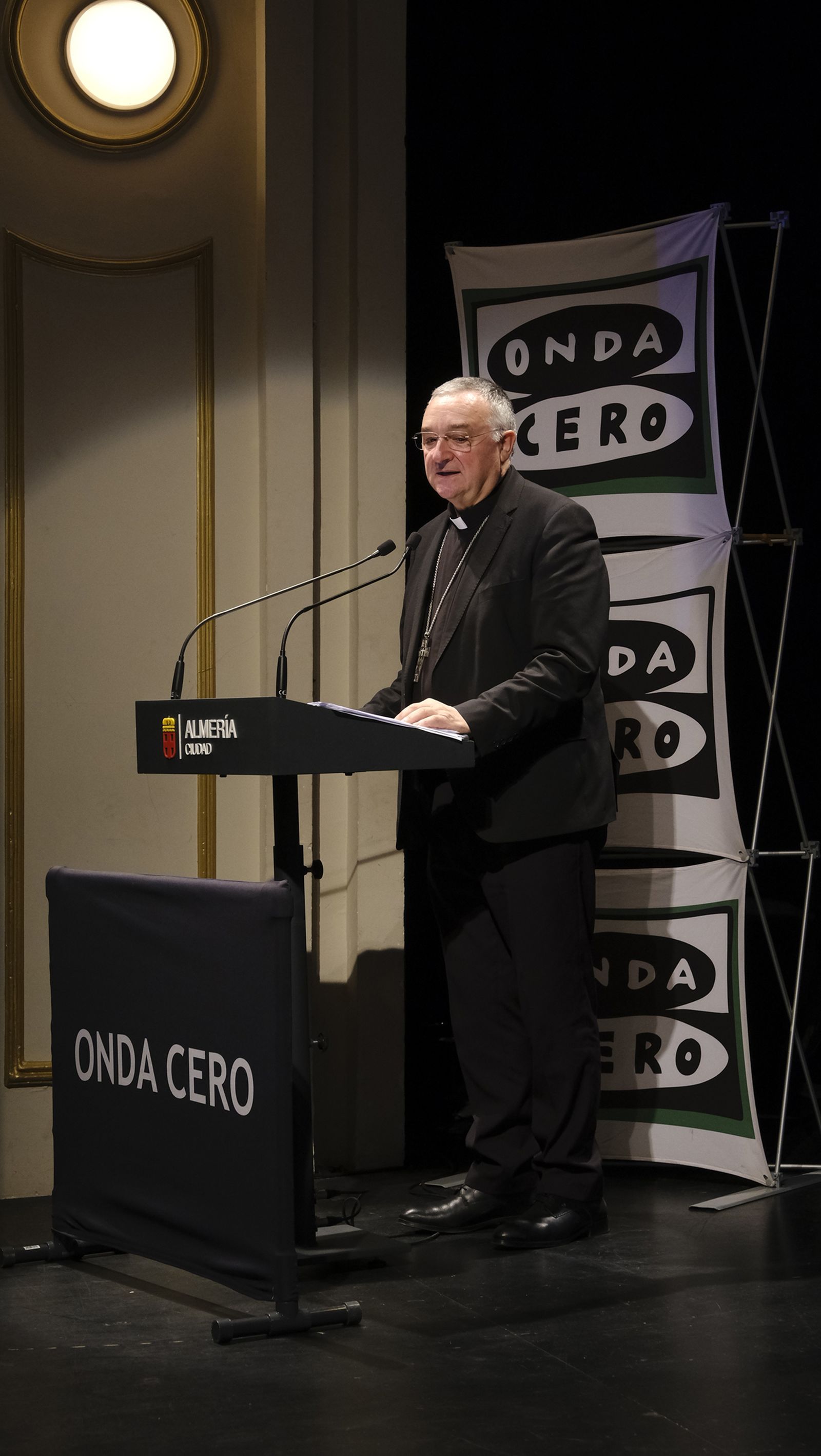 Imágenes de la entrega de los Premios Guión Cofrade 2023, que organiza Onda Cero Almería