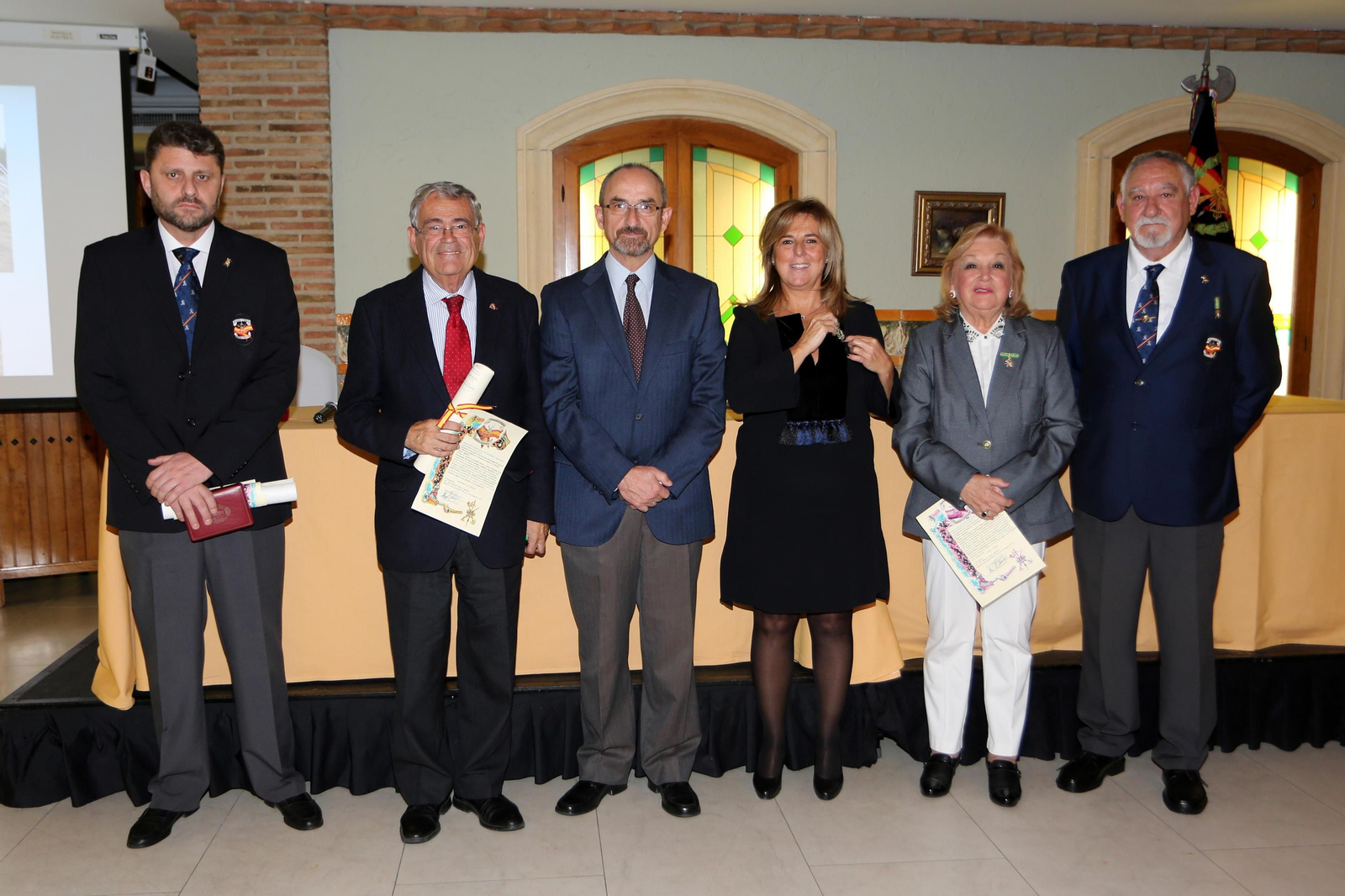 Tributo del coronel Bados a todos los que sufrieron la guerra de los Balcanes