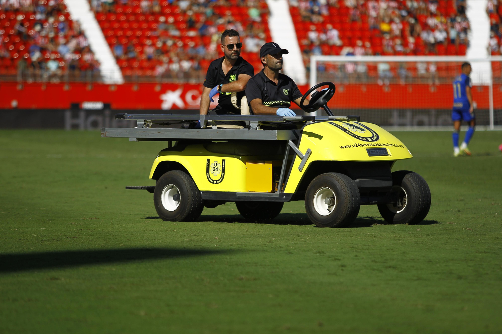 Imágenes del empate a 3 de la U.D. Almería y el Granada C.F.