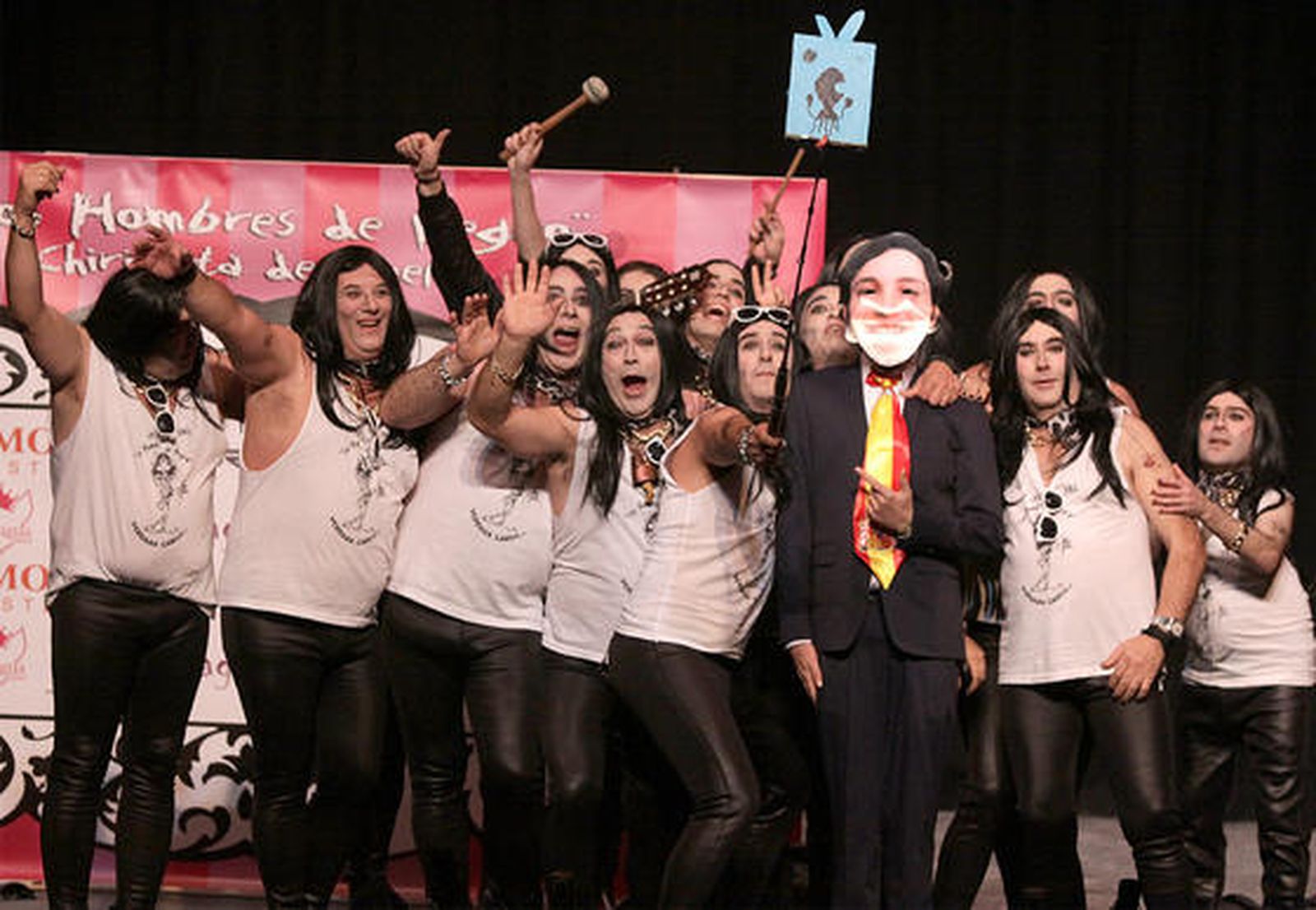 Murga - Los hombres de negro.

Foto: Canterla