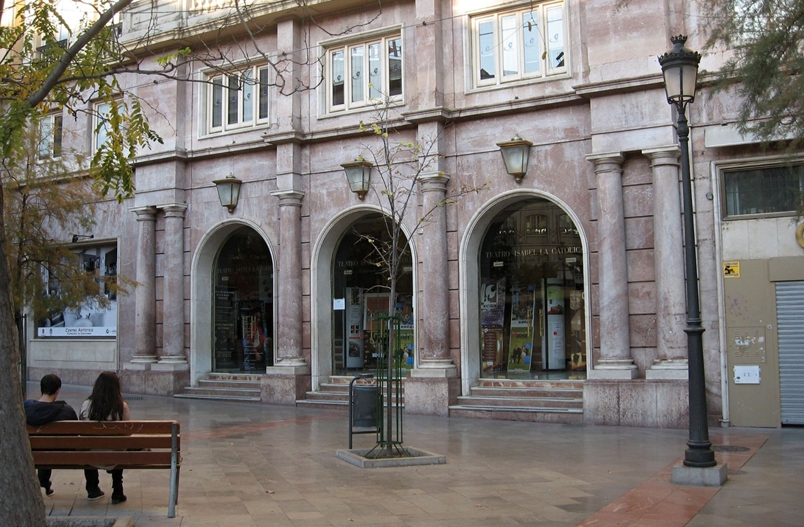 Teatro Isabel la Católica de Granada.