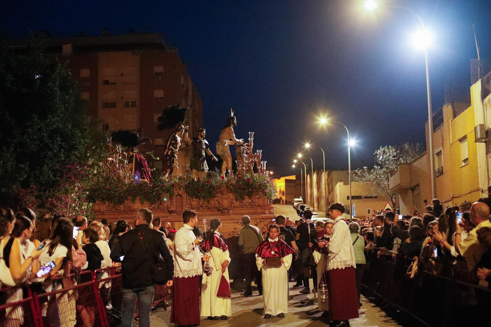 Fervor en las calles al paso de la Unión