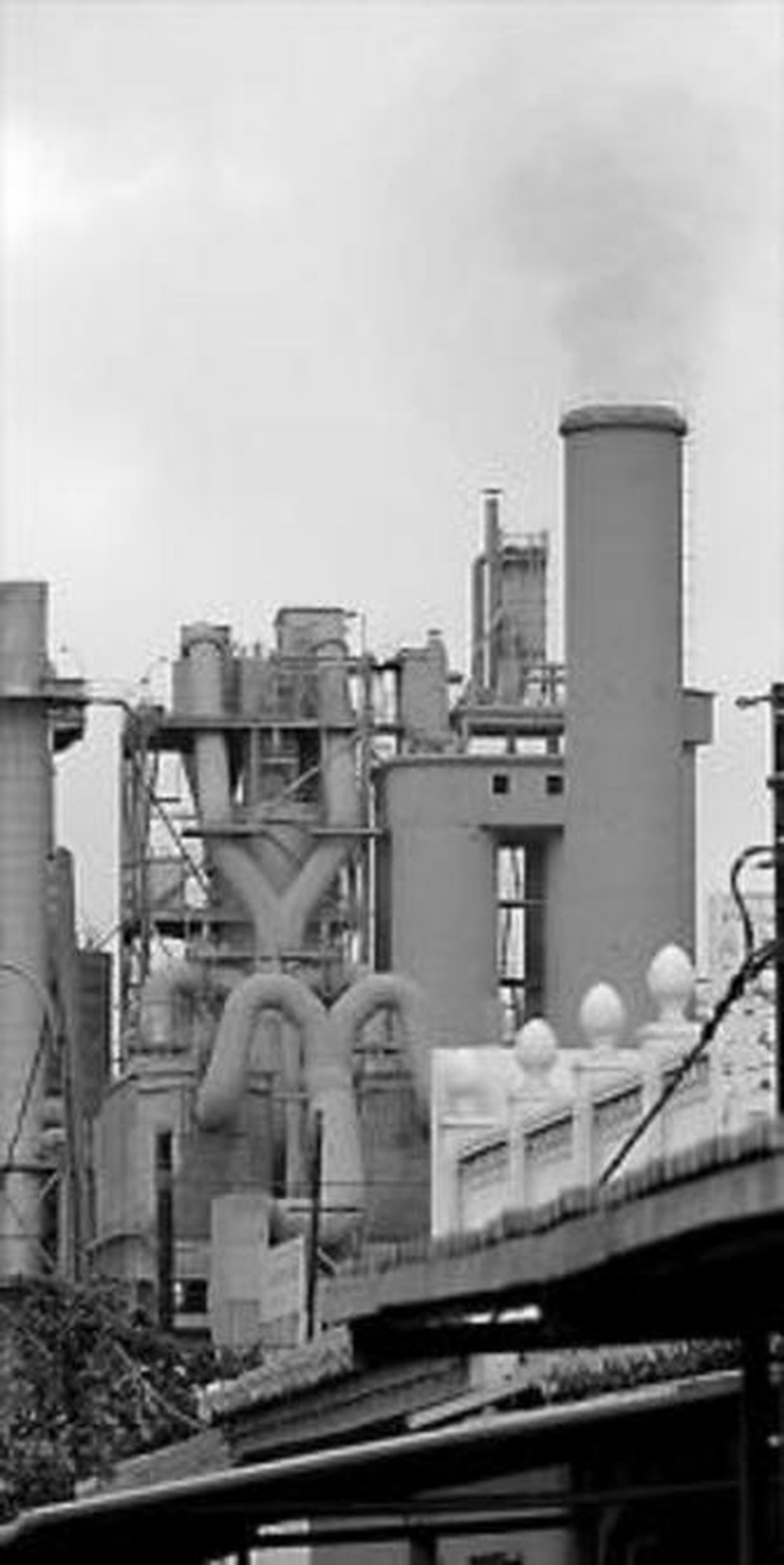 Cementera de La Araña.