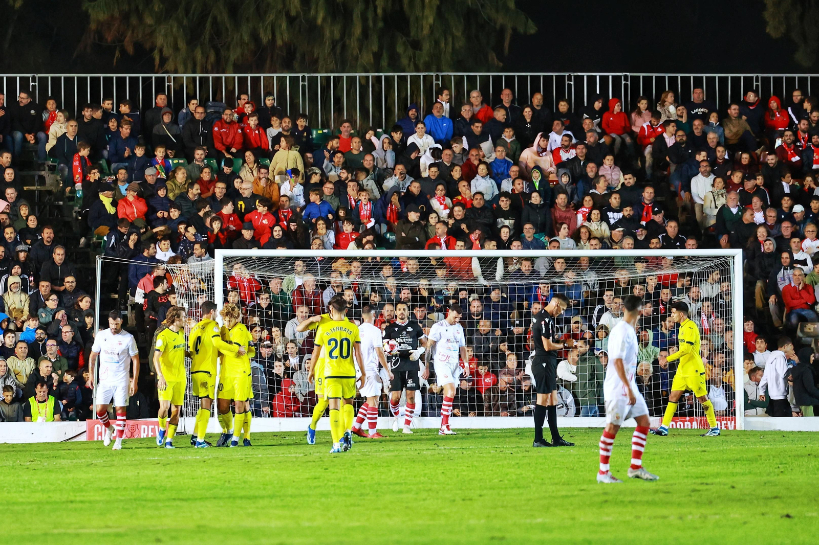 Imágenes del histórico Chiclana CF-Villarreal.