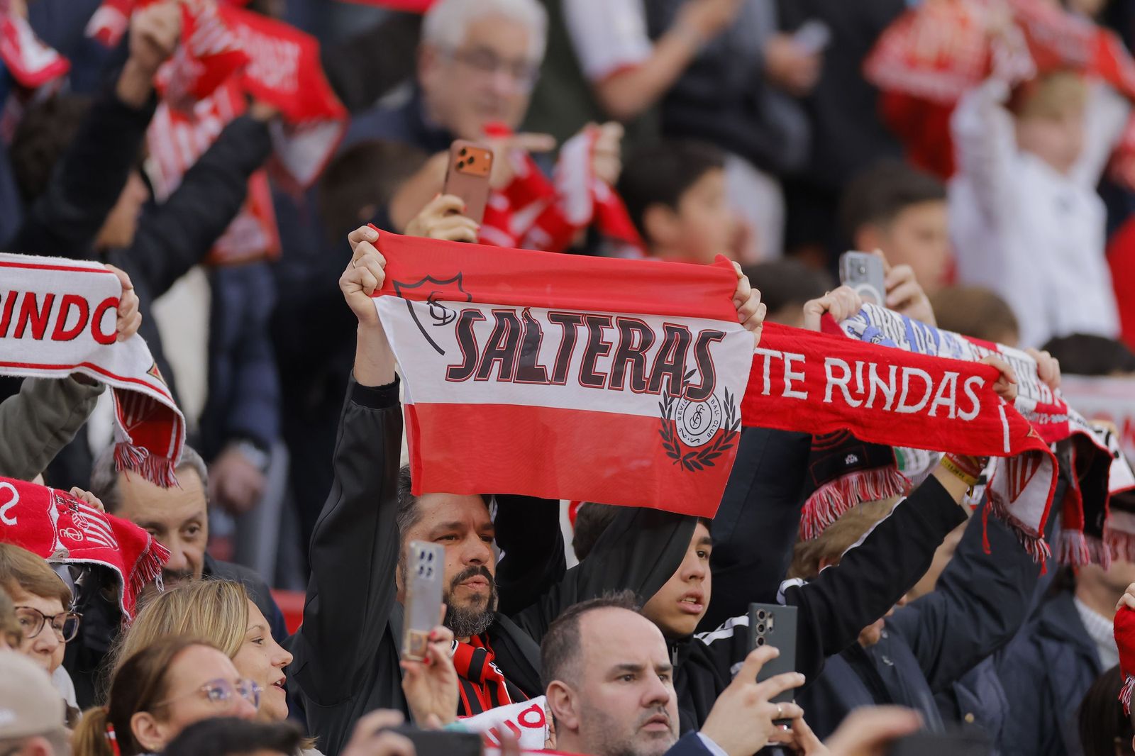 Búscate en las fotos del Sevilla fc - Rayo