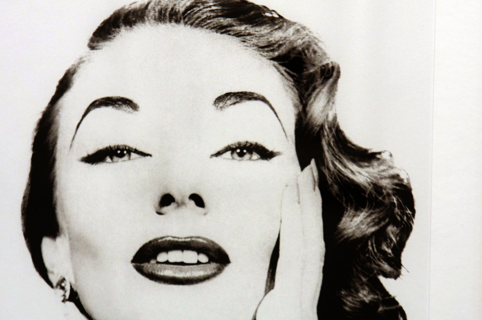 Latitudes. Exposiciones de Alberto Korda y de Pedro Luis Raota