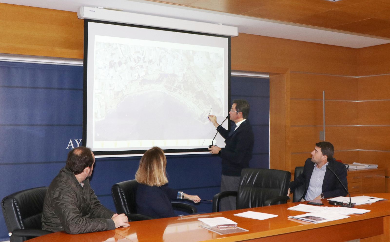 Vista aérea de la parcela de 33.000 metros cuadrados ofrecida a la Junta.