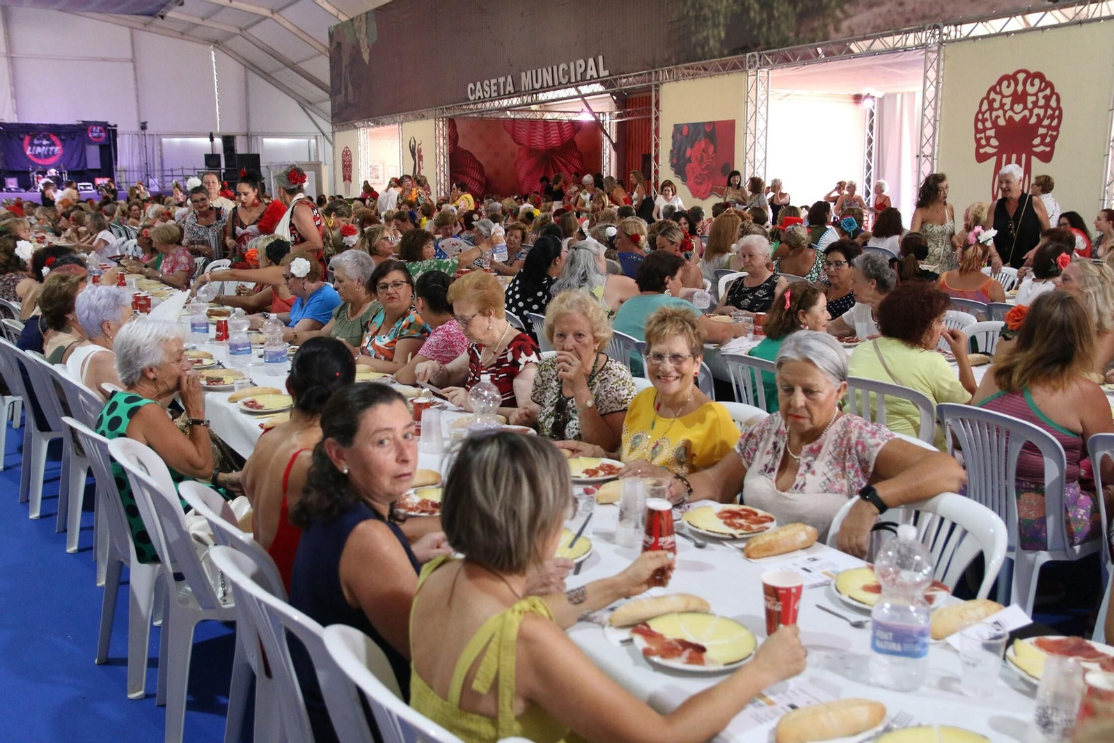 Homenaje a la mujer en la Feria de Almería