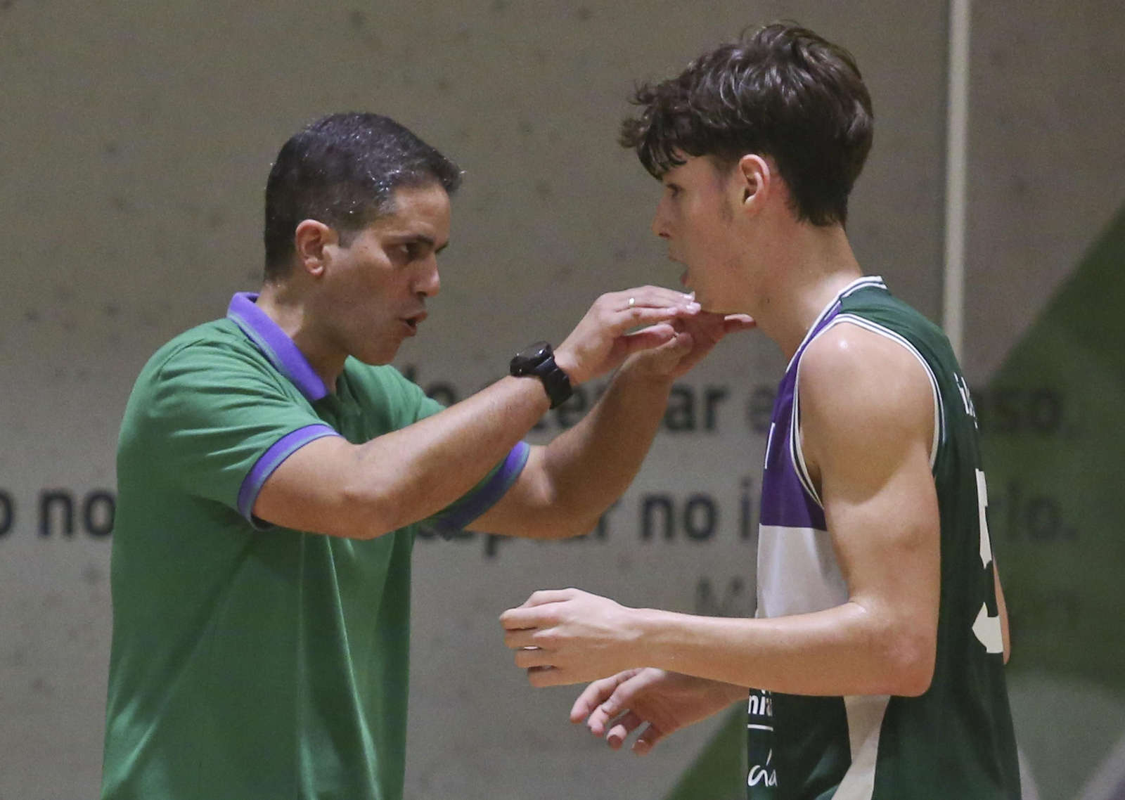 Antonio Herrera, con Mario Saint-Supéry.