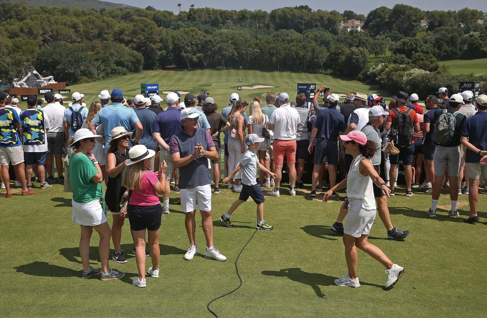 Ambiente durante la  jornada final del LIV Golf Andalucía 2023 en Valderrama