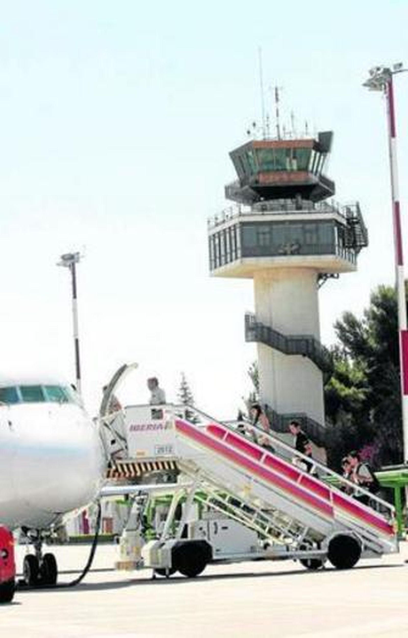 Aena está aplicando un plan de eficiencia a todos sus aeródromos.