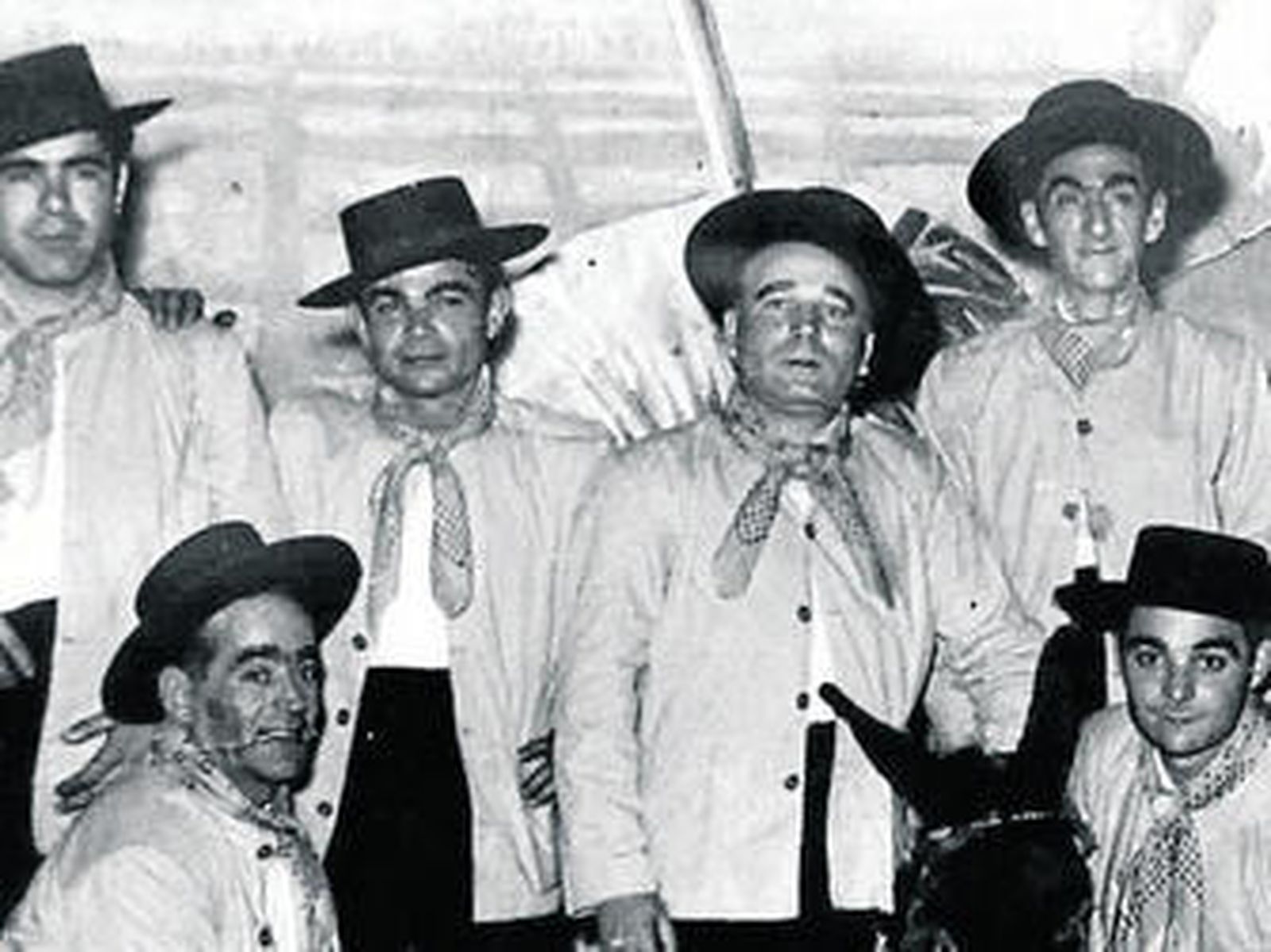 1960Lo que nunca muere, Los nuevos reclutas y Los pajeros, premios del concurso del Falla