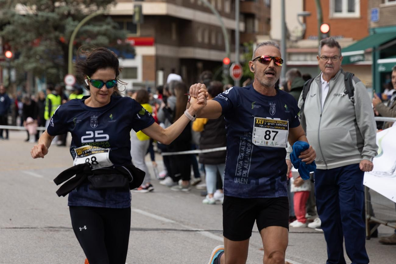 Atletismo por la paz y la integración en la XXV Carrera y Caminata del IES Santa Catalina de Alejandría (I)