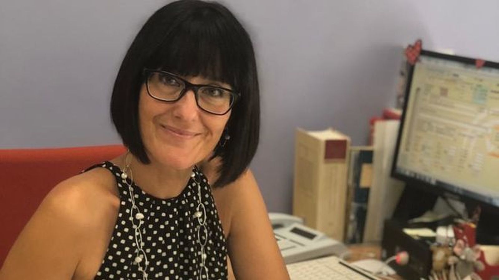 María del Amor Albert, en su despacho del Gabinete Jurídico de la Junta