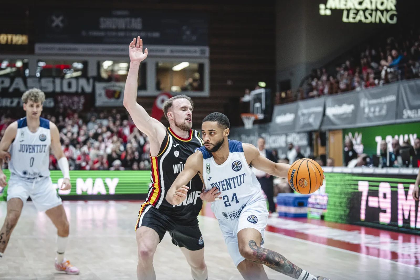 BCL: El Joventut marca el paso y el Unicaja le sigue