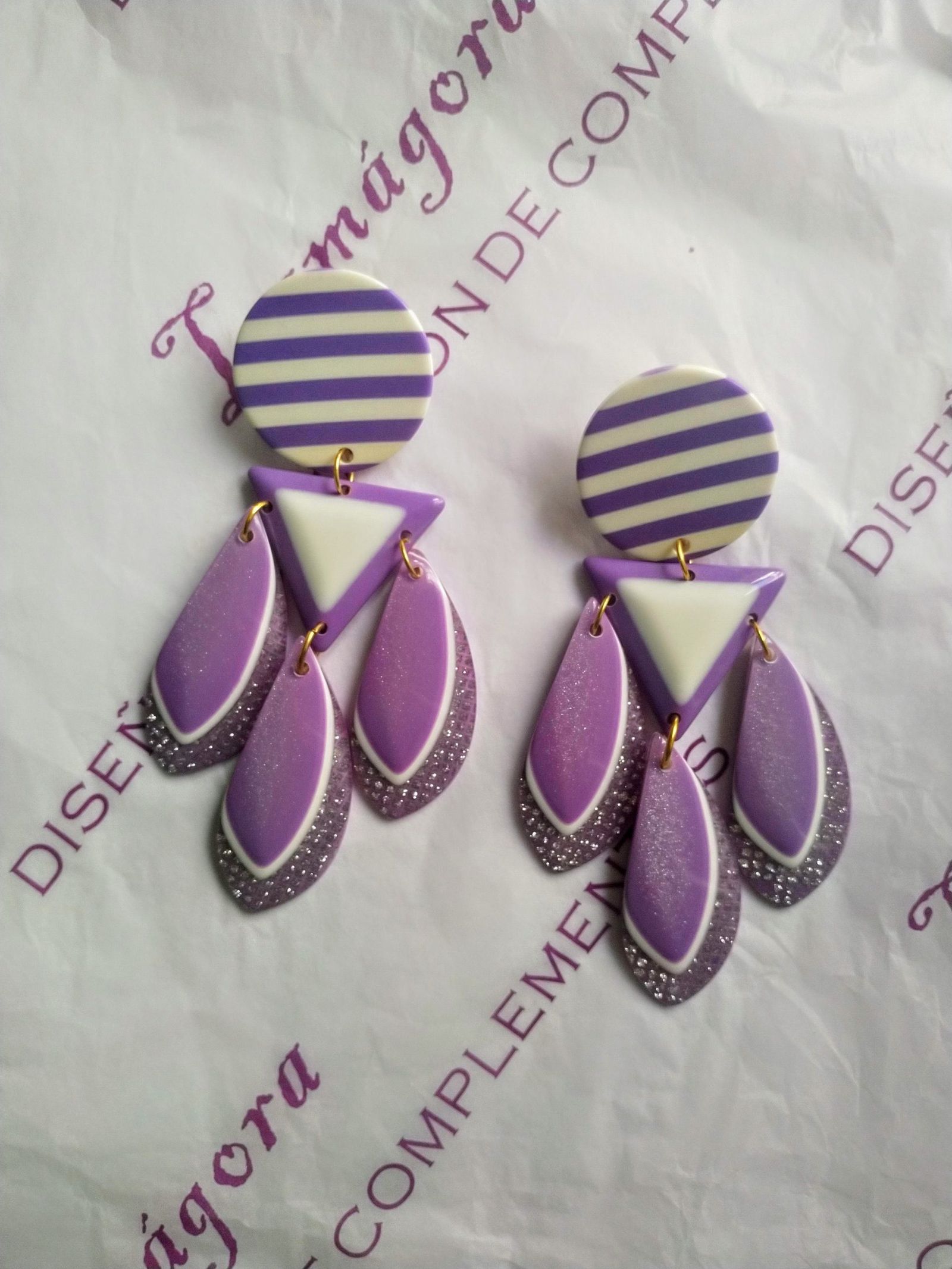 Unos pendientes de Lamágora