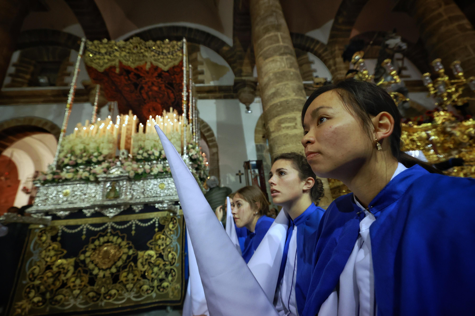 Las imágenes de la cofradía del Perdón en la Semana Santa de Cádiz de 2024