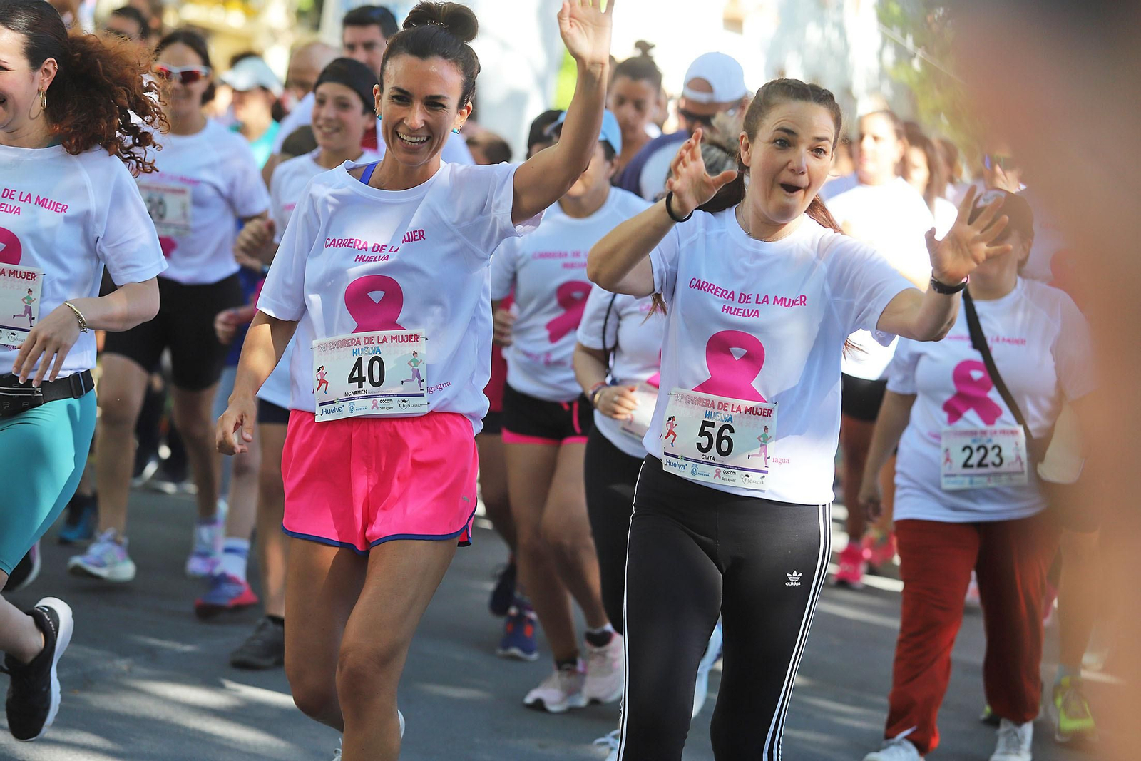 Imágenes de la Carrera de la Mujer Huelva 2023