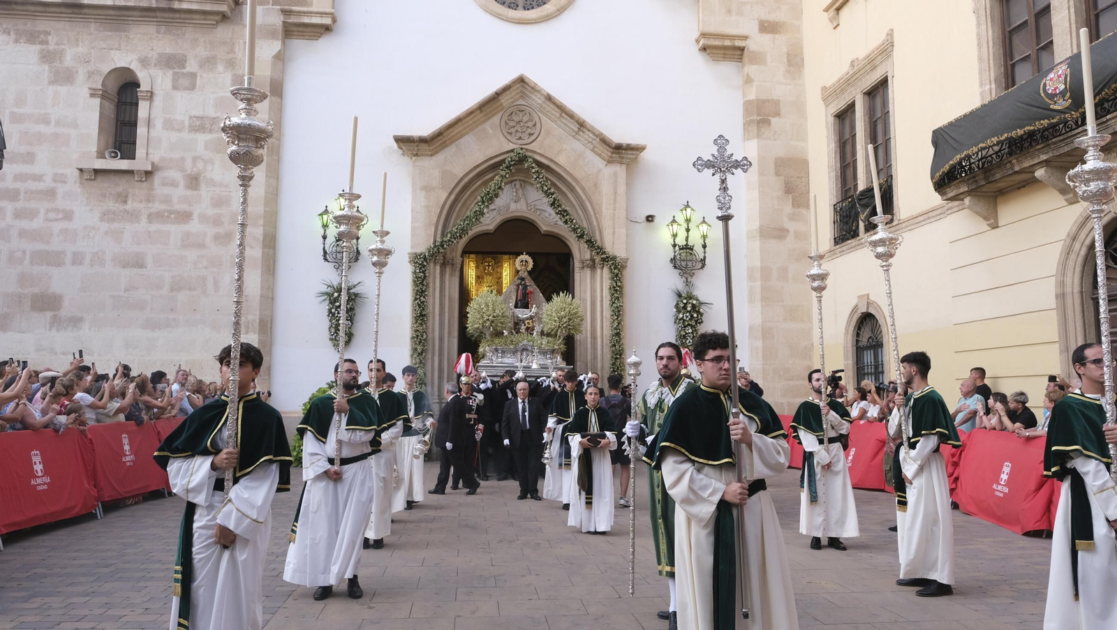 La Procesión de la Virgen del Mar, en imágenes