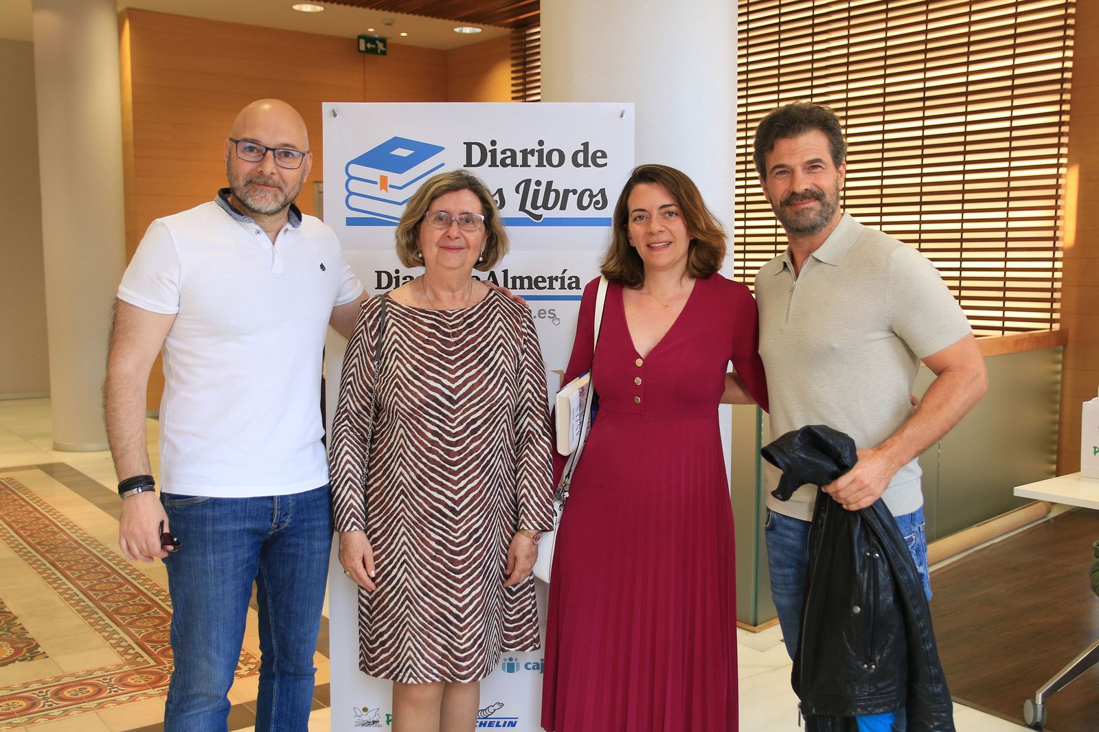 Diario de los Libros, con Fernando J. Múñez y su novela 'Antes se secará al tierra'