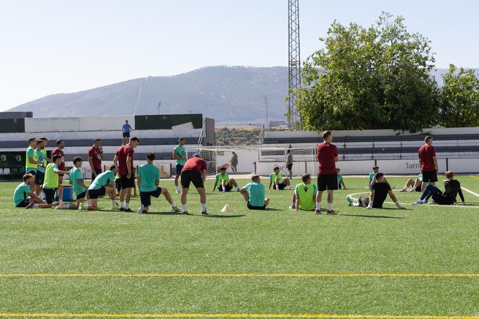 El primer entrenamiento del Real Jaén de la temporada 2025-26