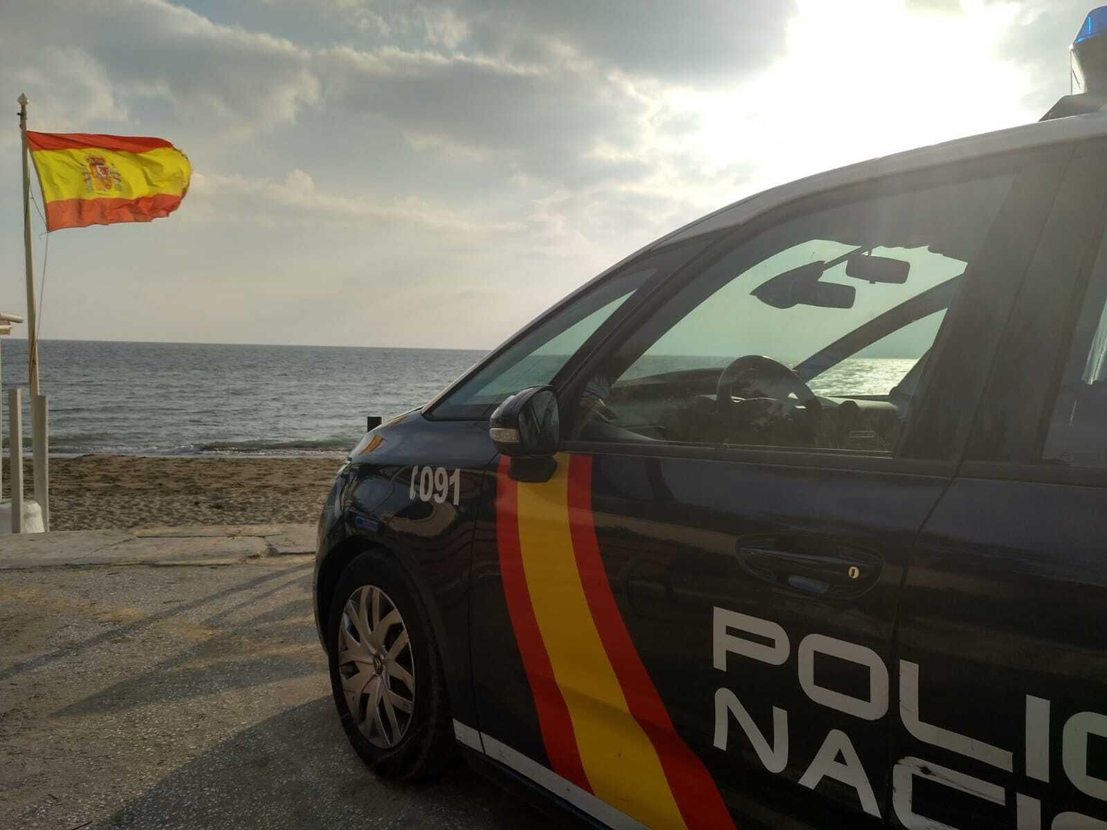 Un coche de Policía Nacional en una imagen de archivo. Un coche de Policía Nacional en una imagen de archivo.