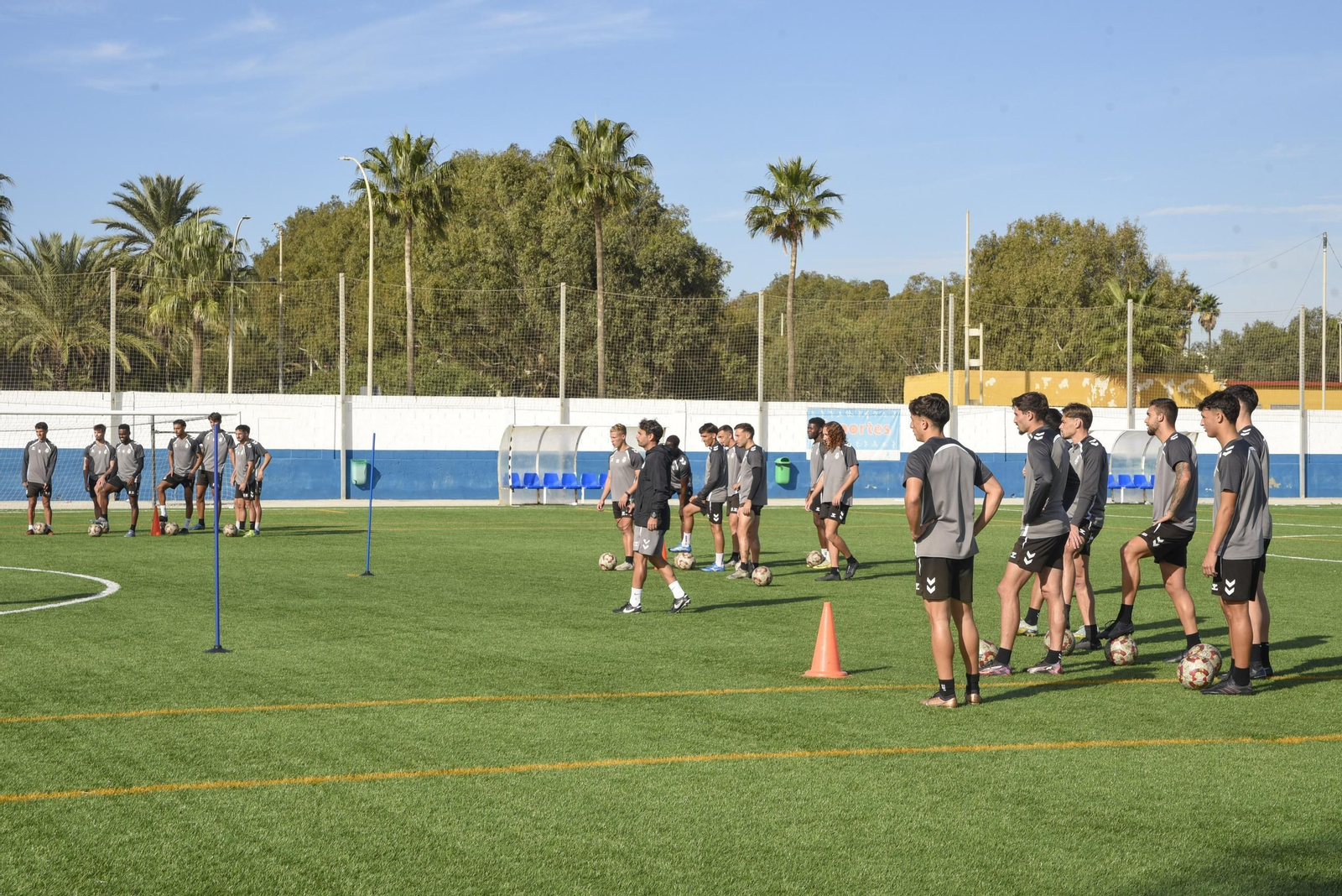 Las fotos del entrenamiento de la Balona previo al partido con el Sevilla C