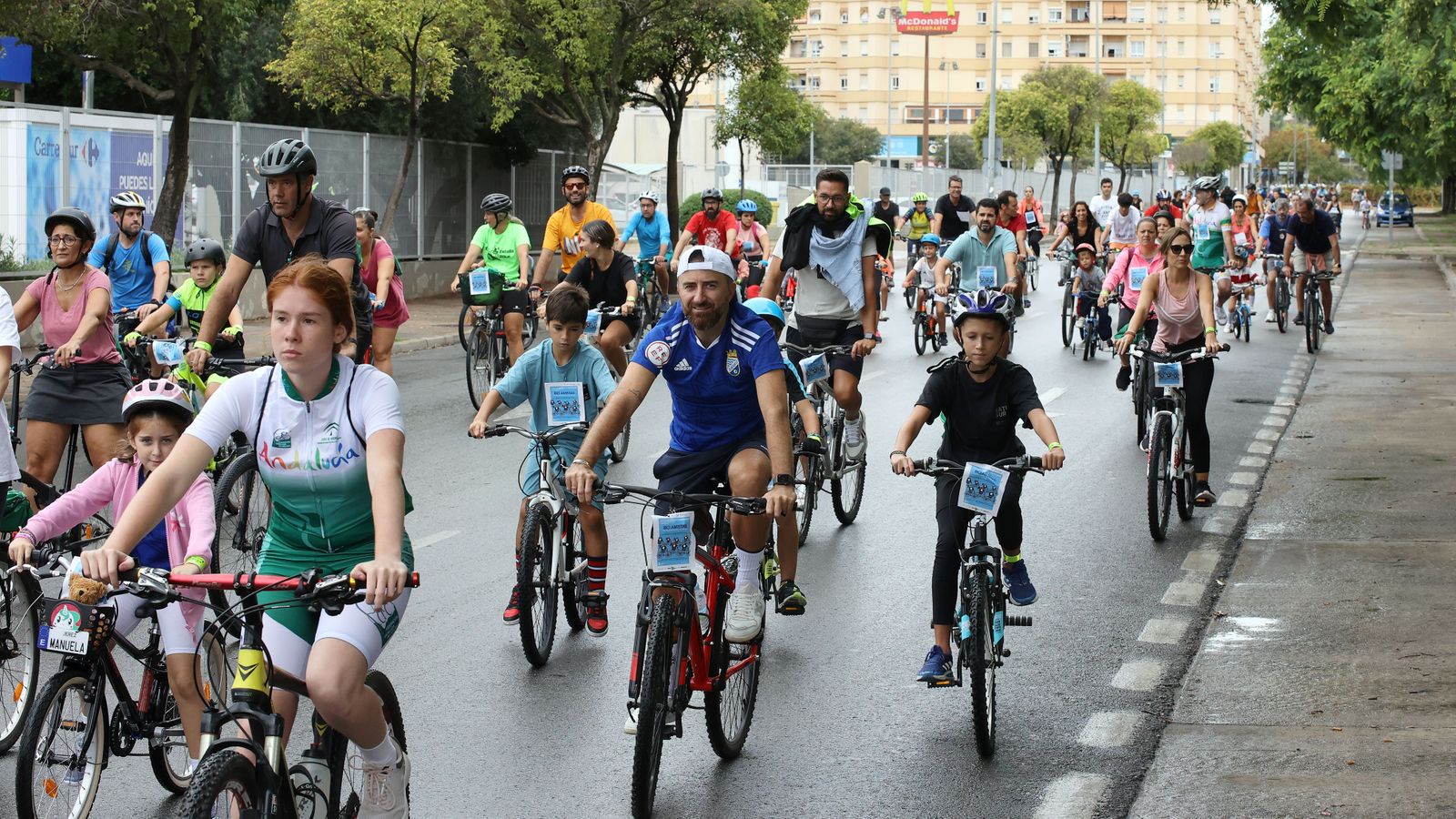 Búscate en la ruta ciclista por Jerez de 'bici amistad'