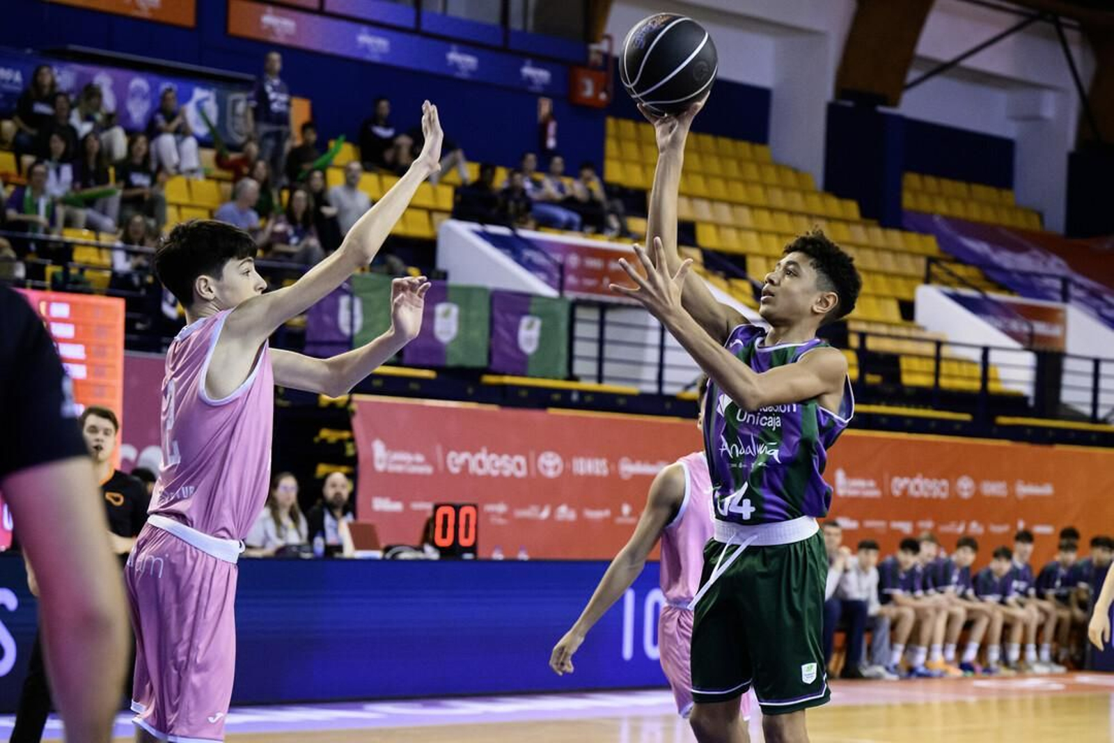 Minicopa Endesa: Tremenda victoria del Unicaja ante el Joventut