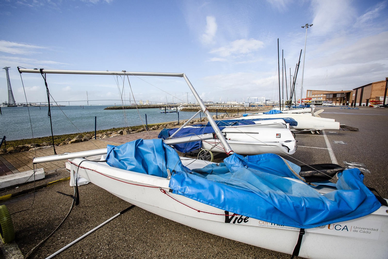 Las imágenes de los daños causados por la manga marina en el centro náutico Elcano