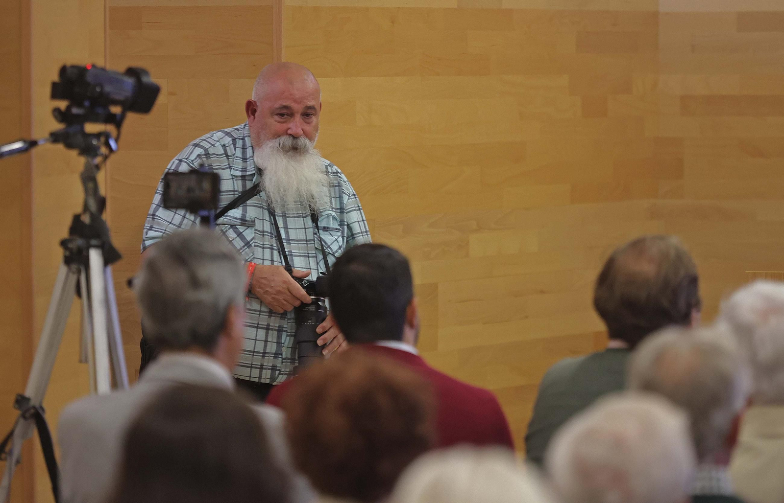 Fotos del X aniversario del centro documental José Luis Cano en Algeciras