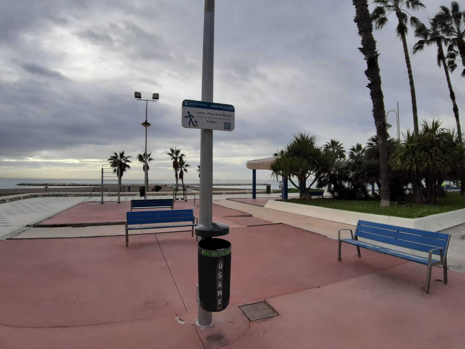 Señalética de una de las rutas de 'Paseos por la ciudad'.