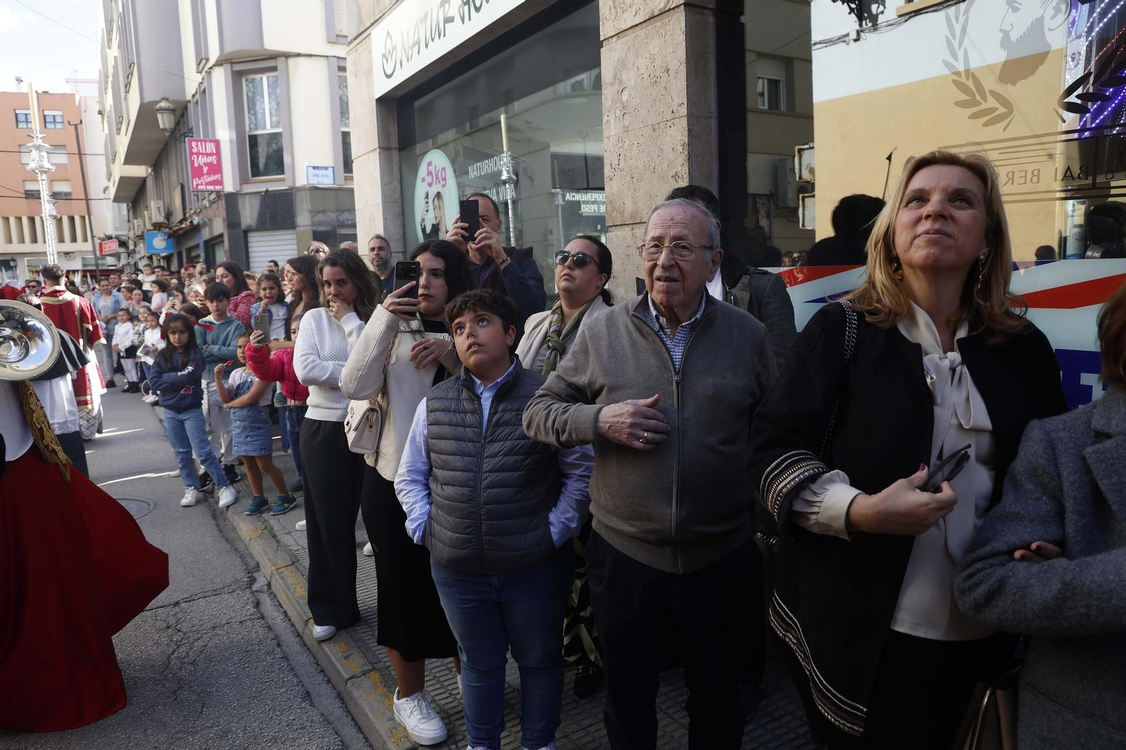 Fotos del Domingo de Ramos en La Línea: La Borriquita y Flagelación