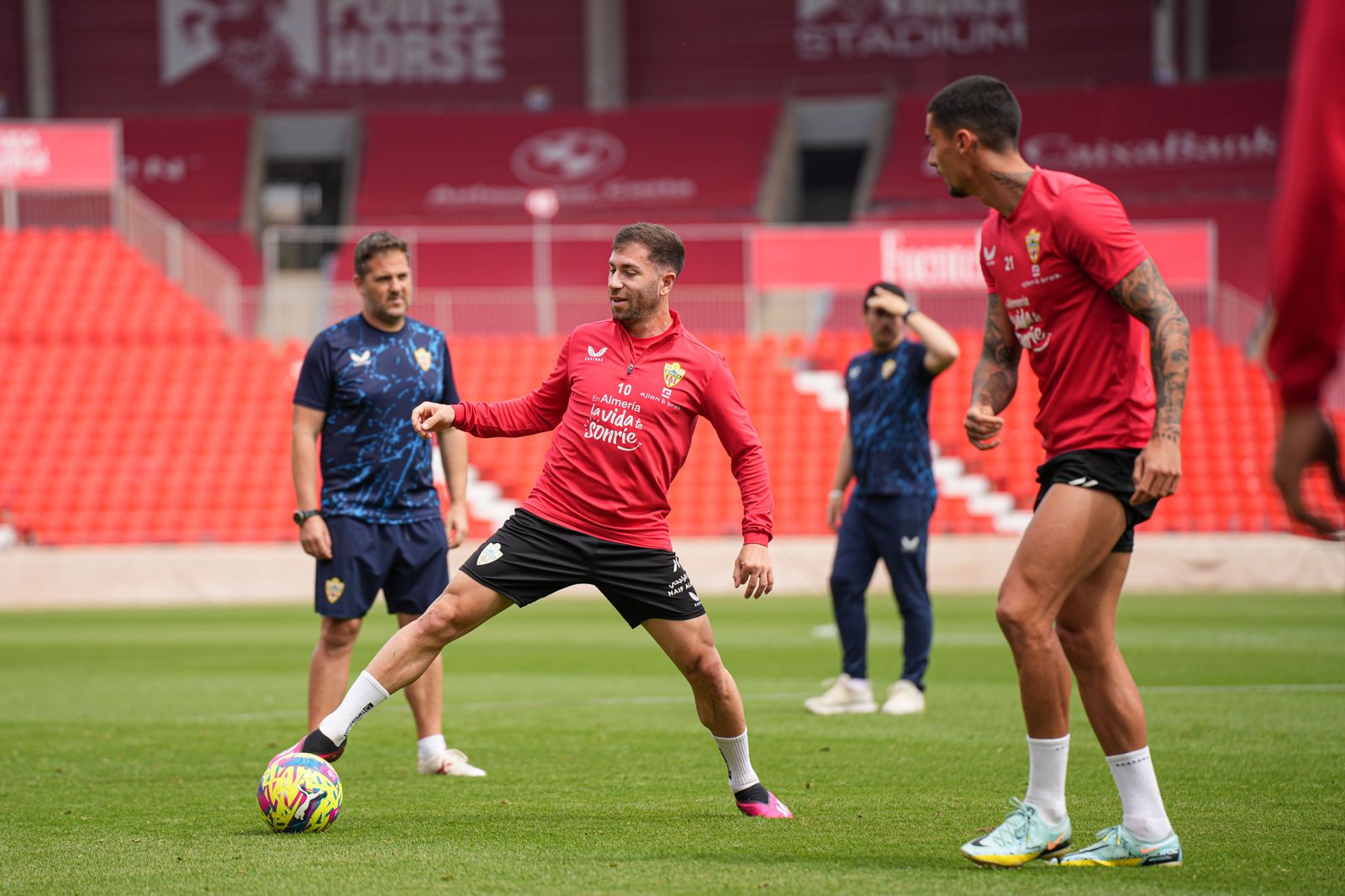 Así ha sido el entrenamiento del Almería este viernes
