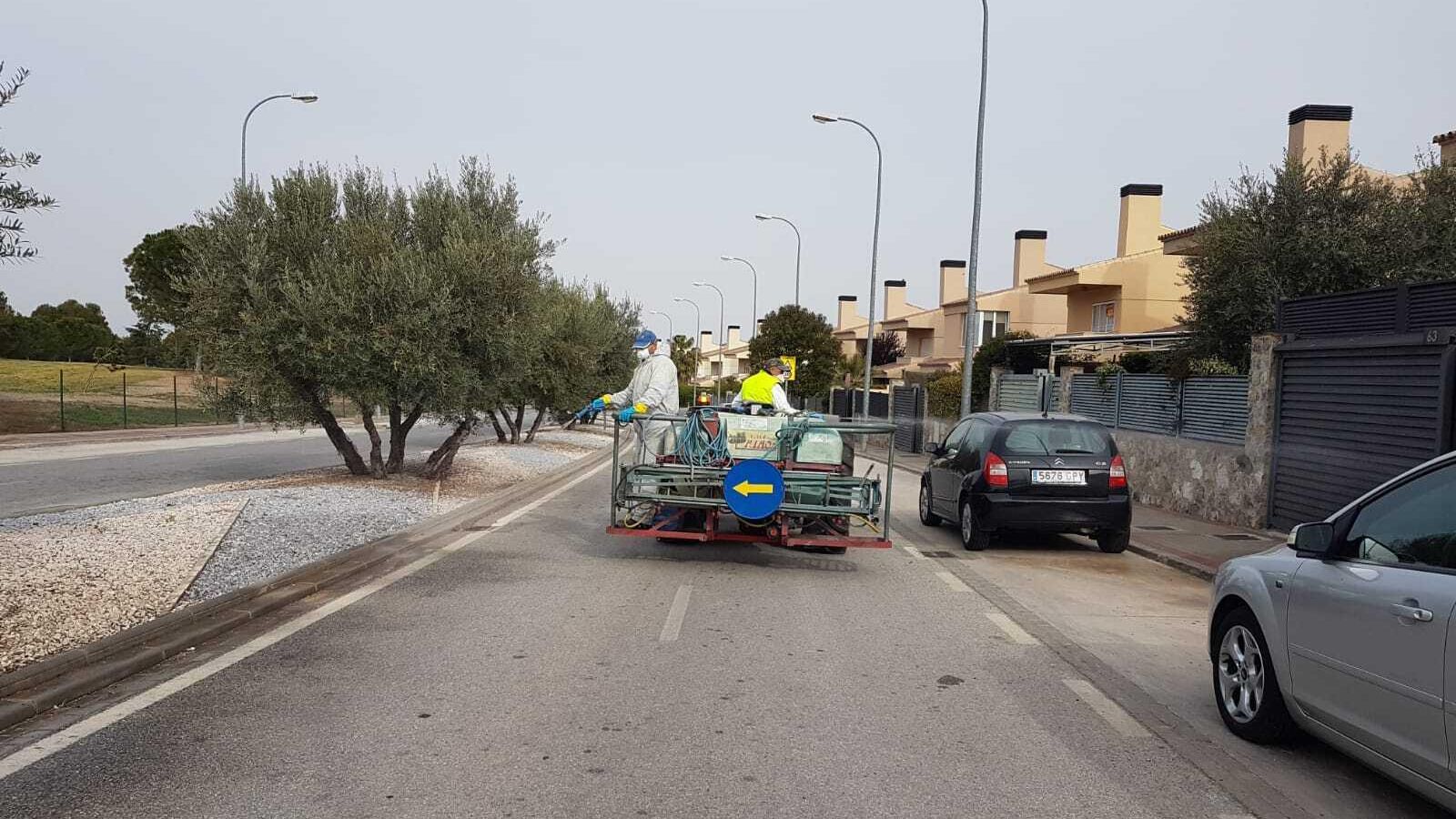 Labores dessinfección agricultores. Otura 2.