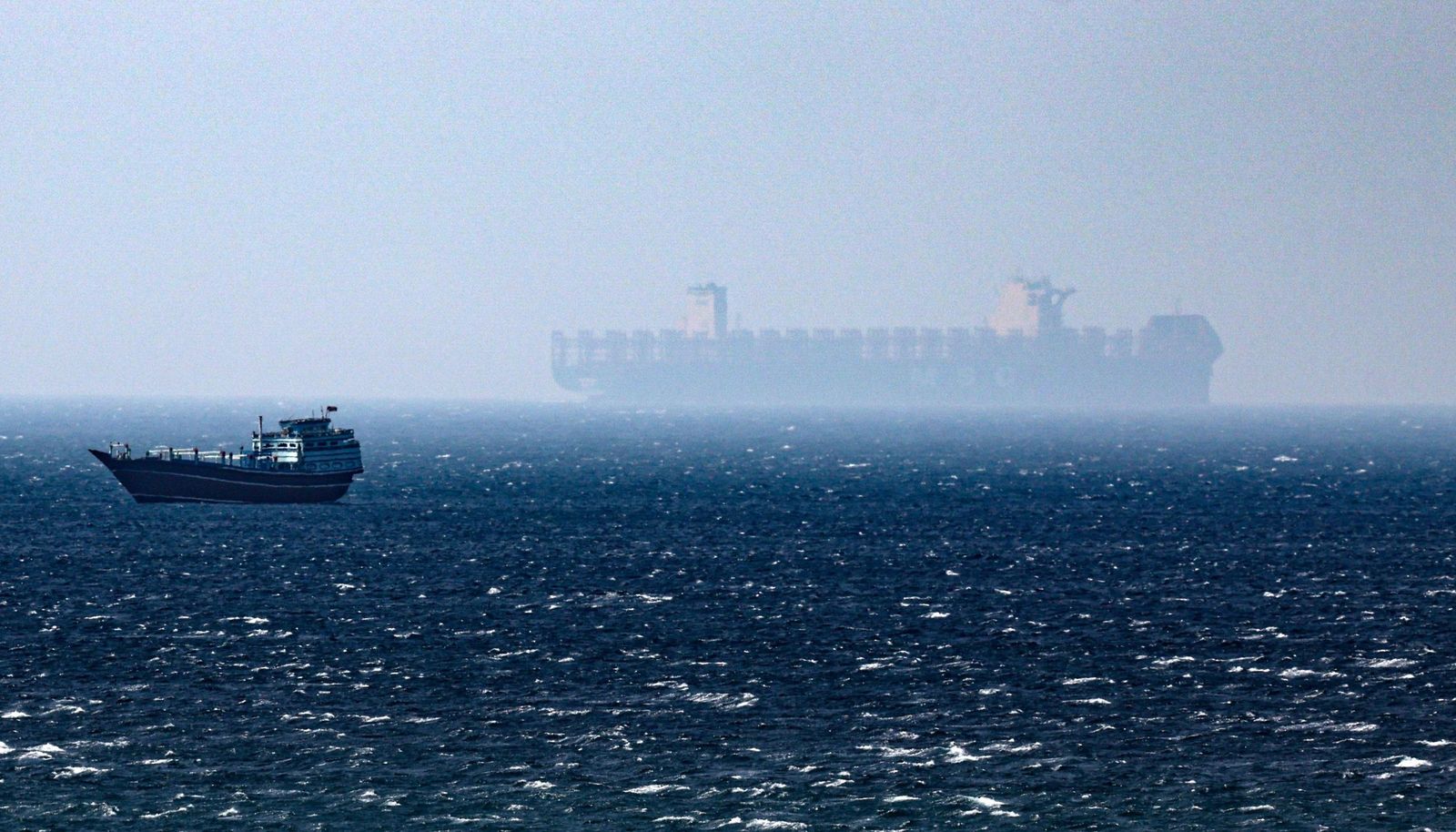 Un buque en el estrecho de Ormuz en una imagen de archivo.