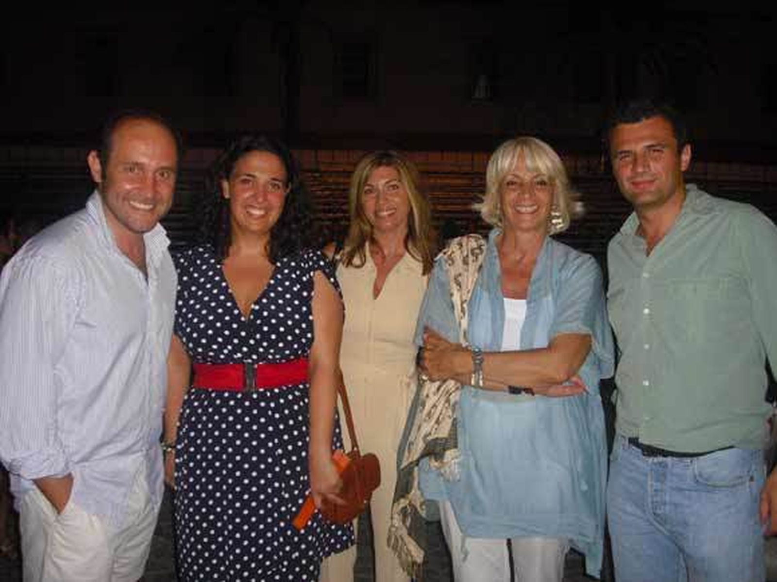 De izquierda a derecha, Juan José Ortiz, Carmen Sánchez, Yolanda Risco, Teófila Martínez y Bruno García.  Foto: Gema Amil