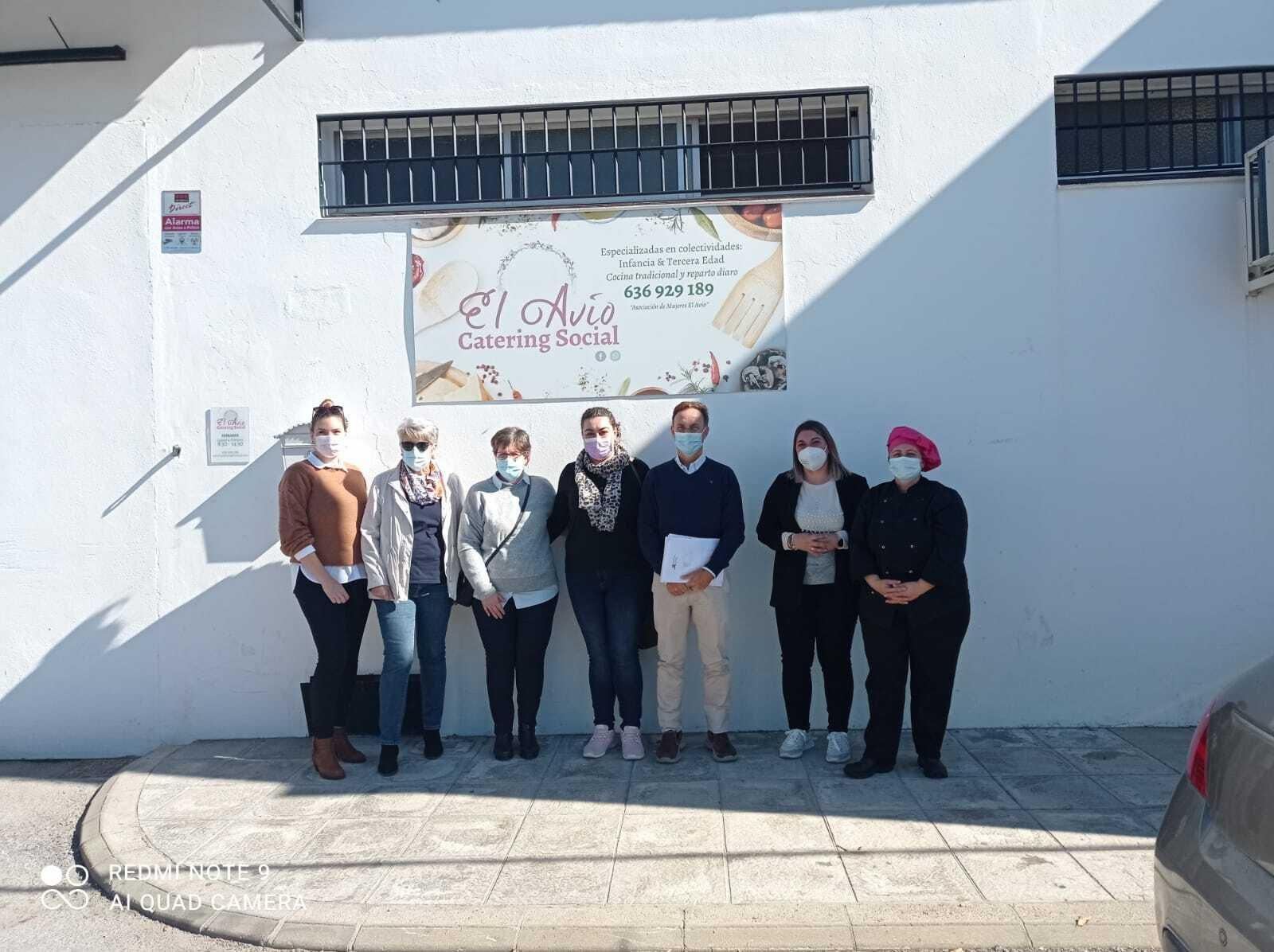 David de la Encina, con representantes de El Avío de Jimena.