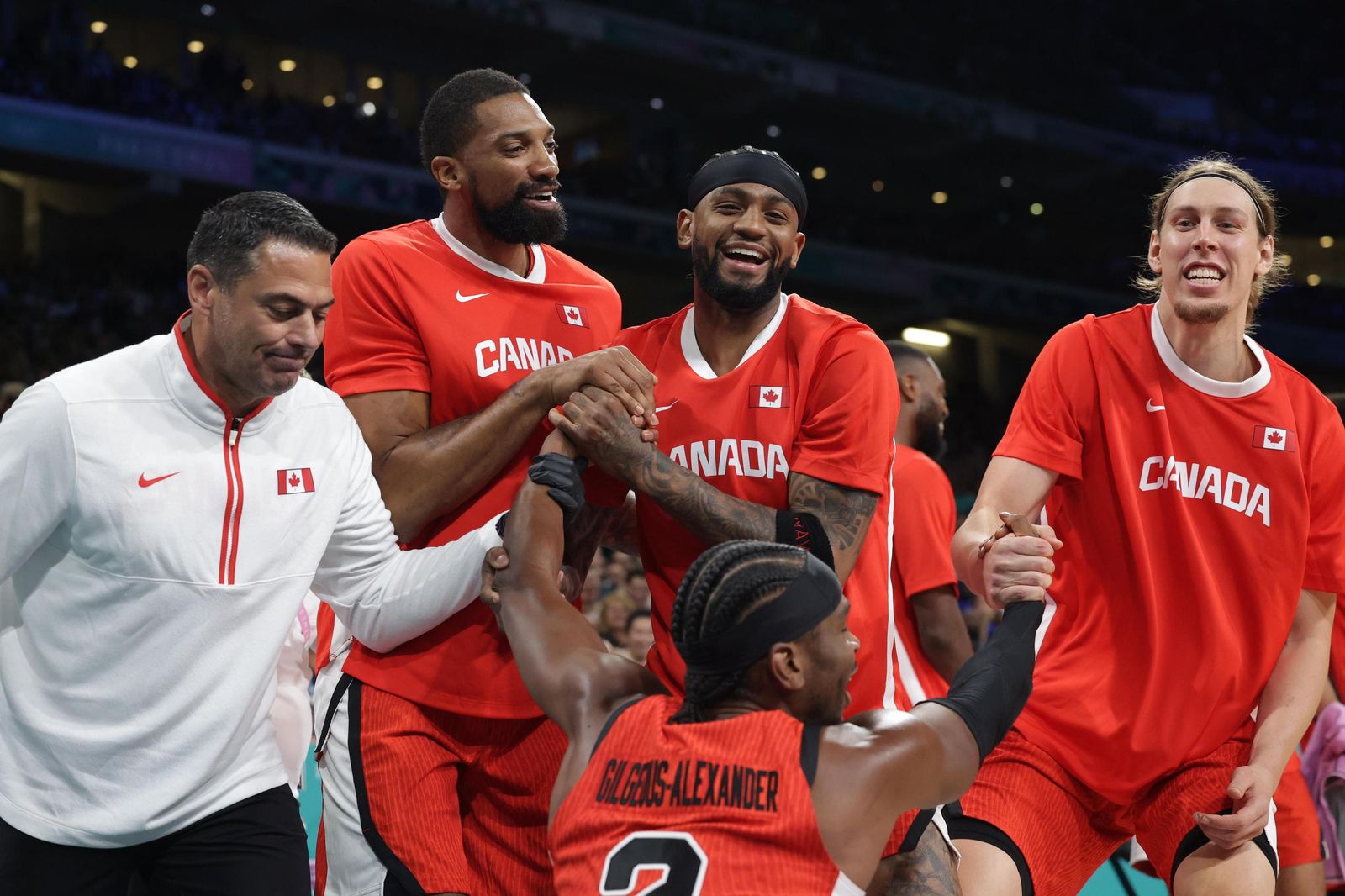 La selección canadiense en su debut.